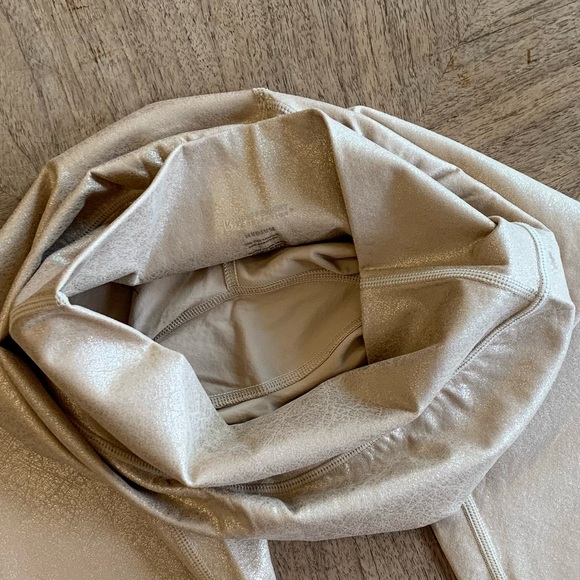 BuffBunny Midas Touch Rebel Leggings - Picture 5 of 6